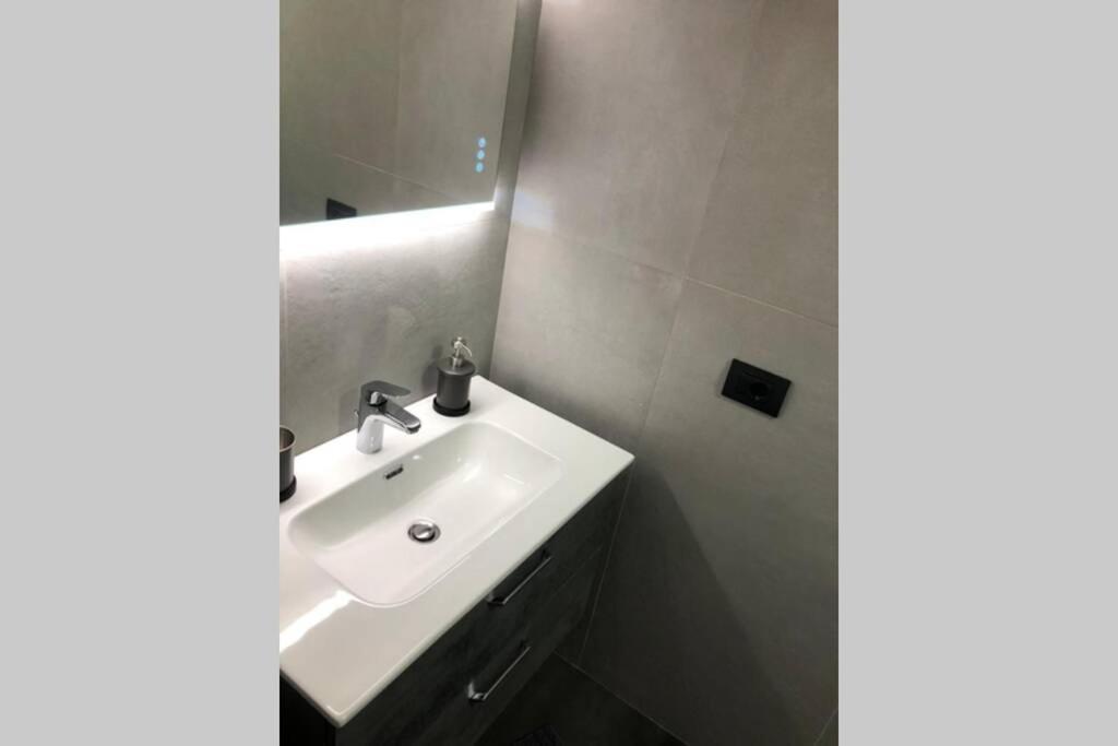 ميلان Marghera District Apartment المظهر الخارجي الصورة